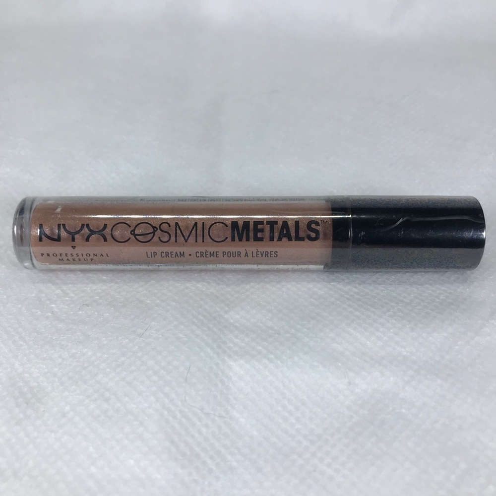 NYX Cosmic Metals Lip Cream in Retro Harmony